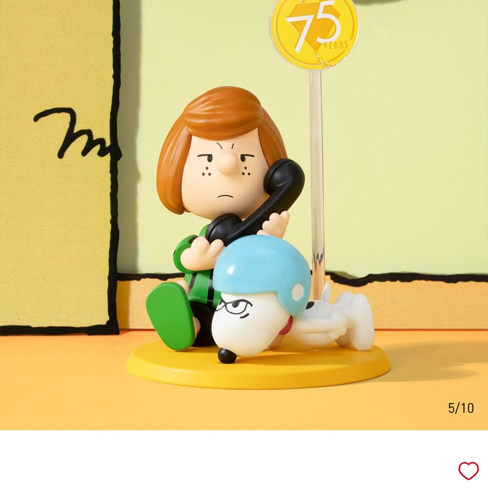 OPEN BOX PEANUTS 75th anniversary/ snoopy comic life series figure